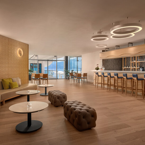 Hilton Costabella Beach resort & spa Bar