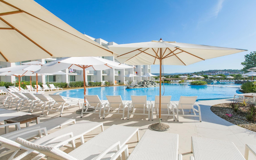 Amadria Park – Hotel Jakov Poolside