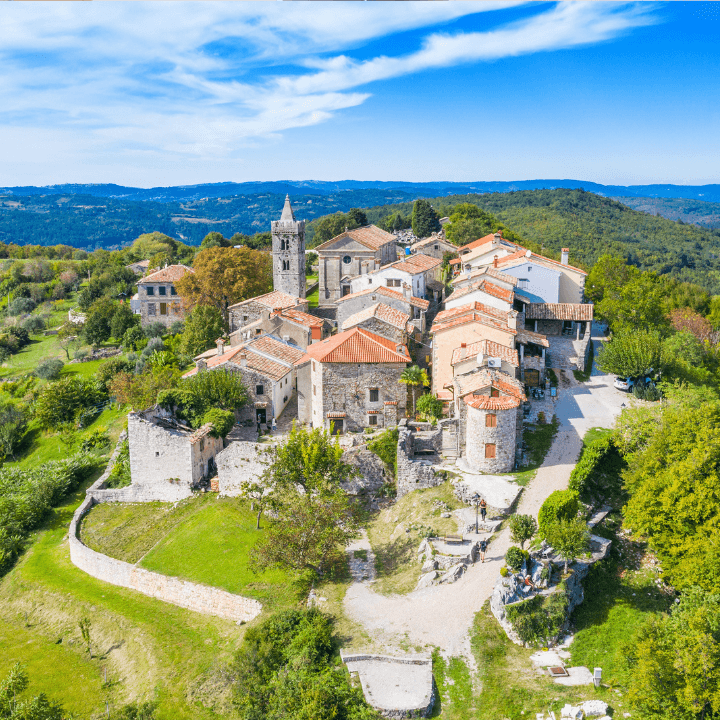 Equilibri Travel Greenery