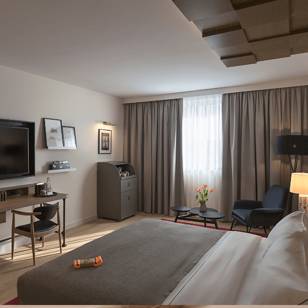 Hotel Canopy by Hilton Bedroom