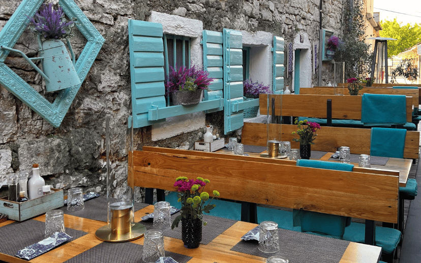 Fine Food Murter exterior