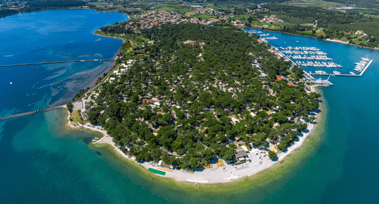 Arena One 99 Glamping Destination