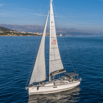 Nava Boats Sailing
