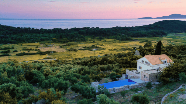 Villa Ella Destination