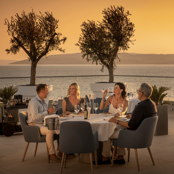 Aminess Laurel Khalani Hotel Dinner