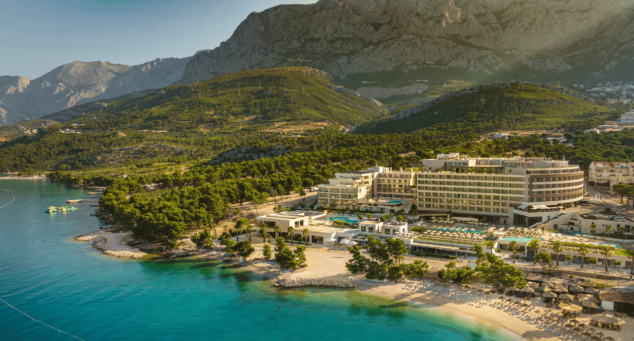 Aminess Laurel Khalani Hotel Location