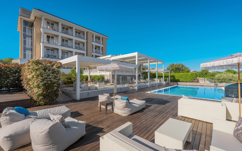 Hotel Vila Rova Outdoor Lounge