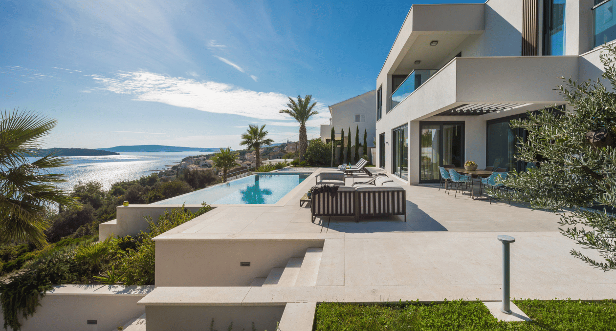 Villa Elyzeum Backyard