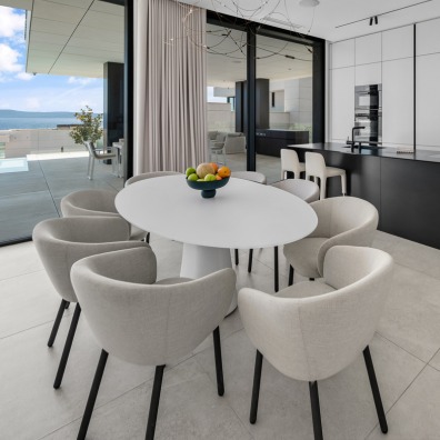 LIOQA Resort Dining Table