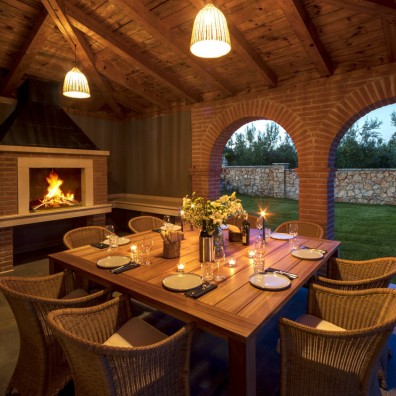 Villa Don Giordano Dining Table
