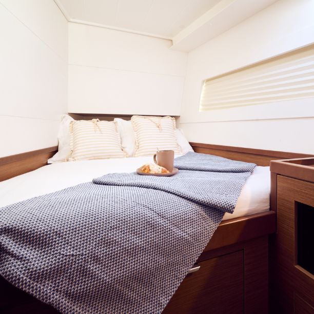 Cata Sailing Bedroom Layout